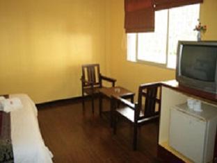 Sri Chumphon Hotel Exteriör bild